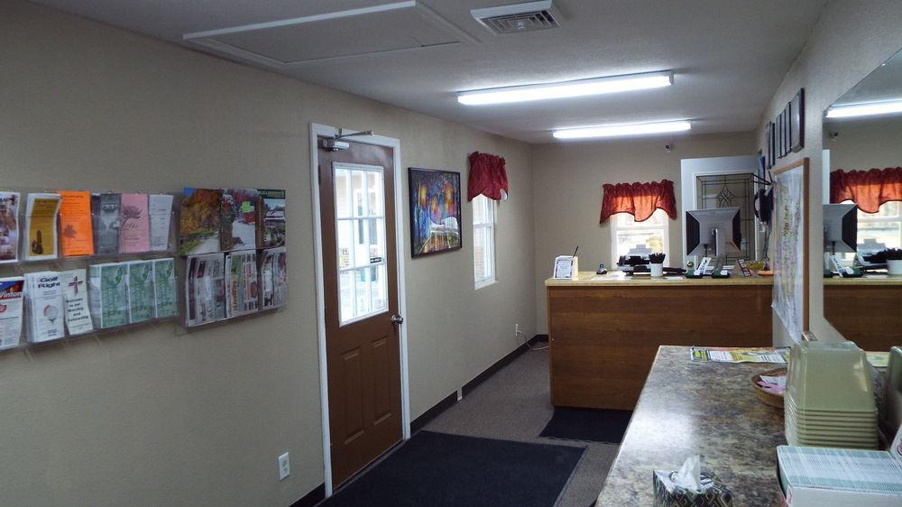 Modern Motel Vinton ภายนอก รูปภาพ
